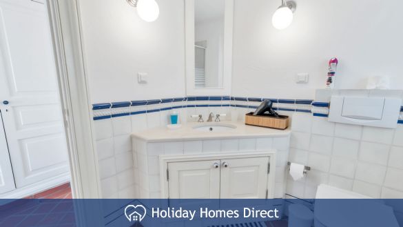 Sink area in Casa Do Alme in Portugal